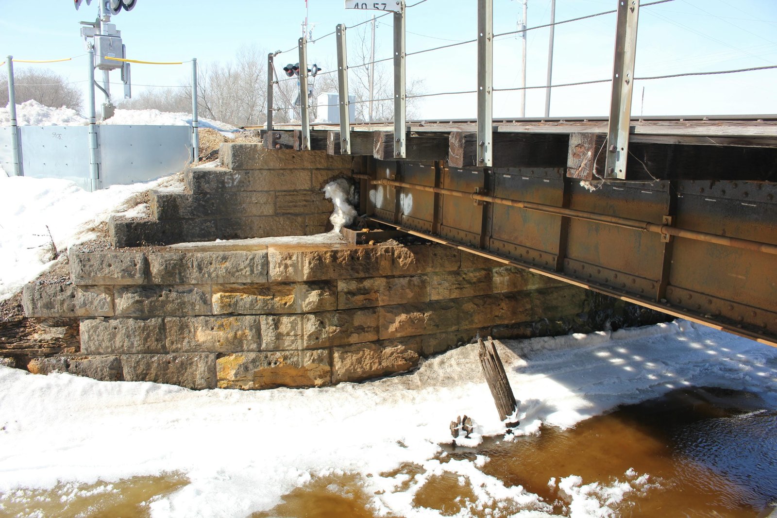 East abutment